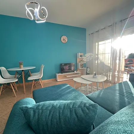 Seaside Bliss Apartment Golem (Tirana)