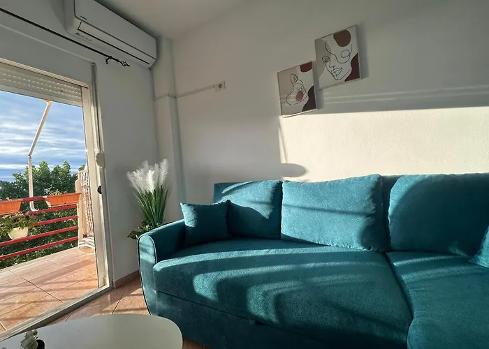 Apartment Seaside Bliss